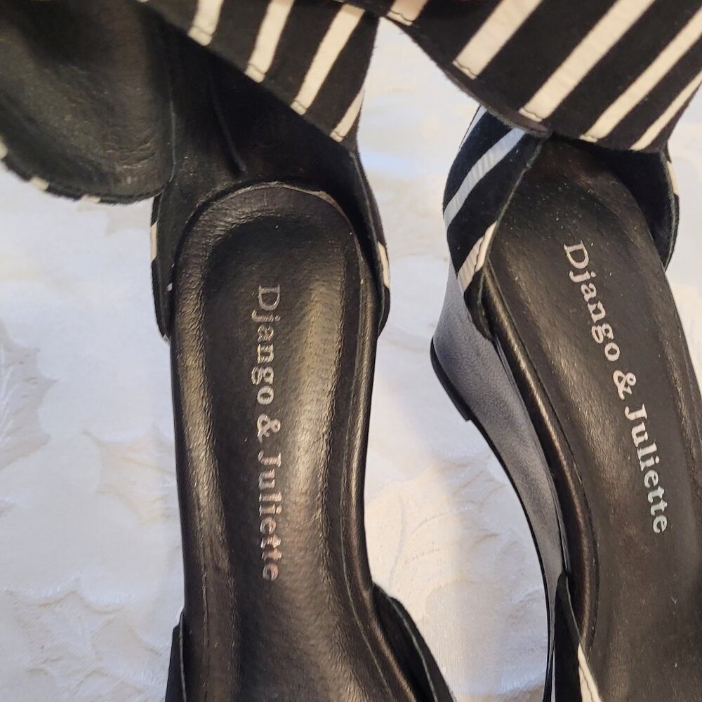 🎉NWT🎉 Django & Juliette Black/White Leather Sandals - Picture 3 of 8